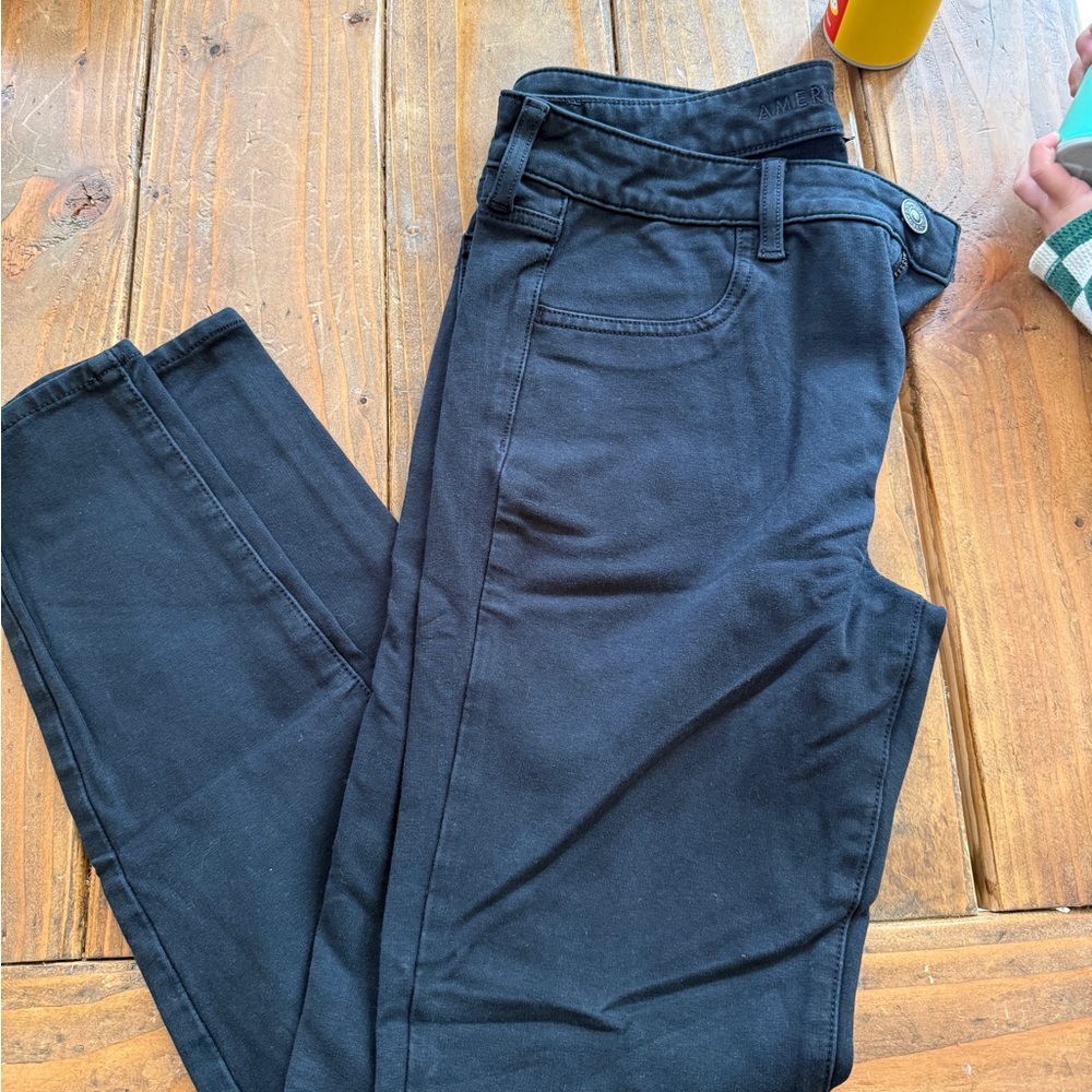 American Eagle Outfitters Women's Black Straight Leg Jeans